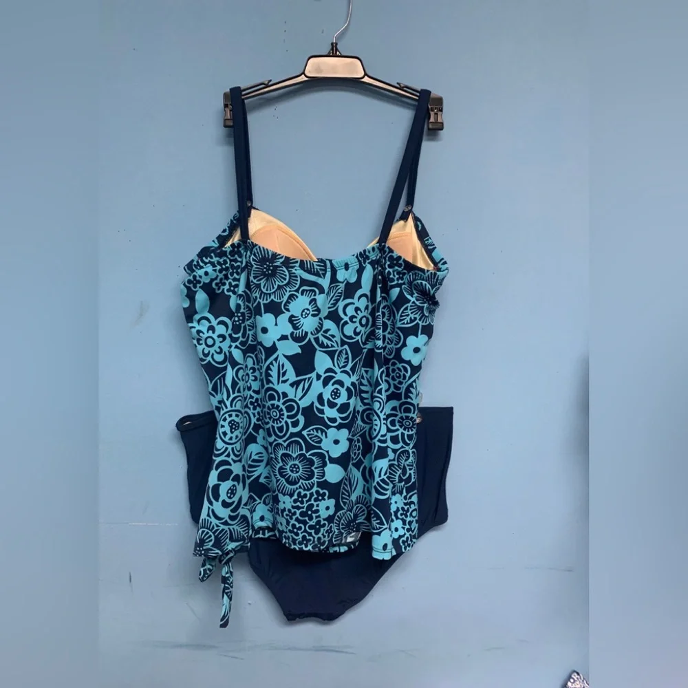 24 C NWT 2 piece bandeau blouson swimsuit navy blue  removable straps - Picture 3 of 4